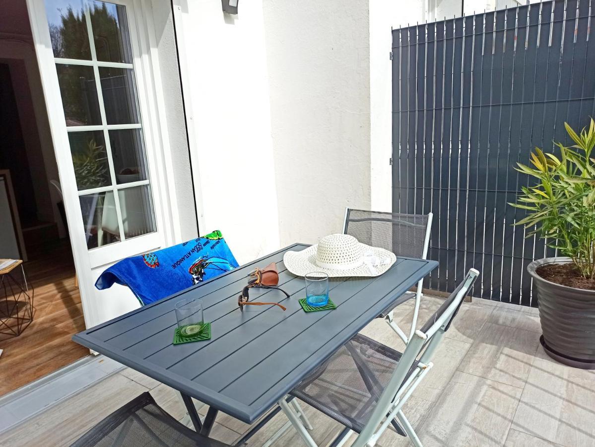Charmant T2 Proche Plage Avec Terrasse Privative Royan Bagian luar foto